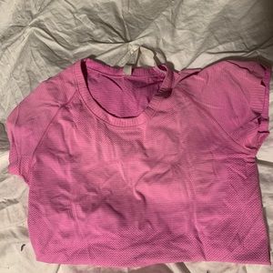 Lululemon swiftly t shirt